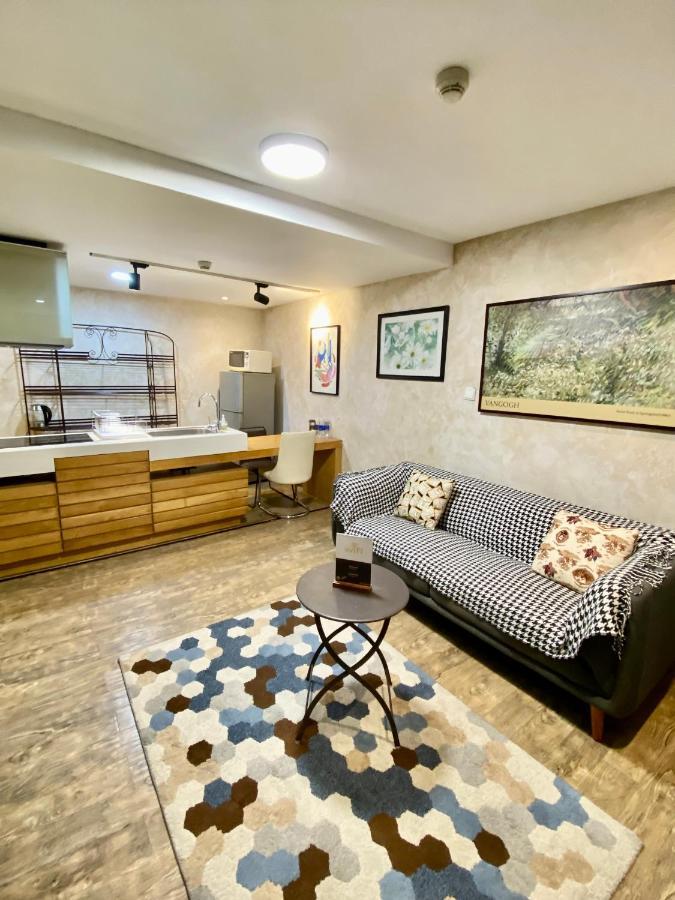 The Palmian City Center Serviced Apartment Хошимин Экстерьер фото